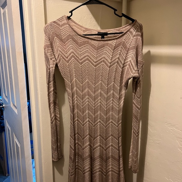 Express Pattern Sweater Dress - Picture 2 of 5